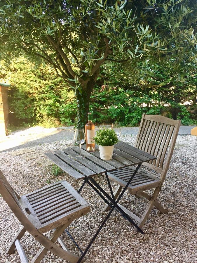 Studio Tout Confort Avec Parking Et Terrasse A Eze Village Exterior photo