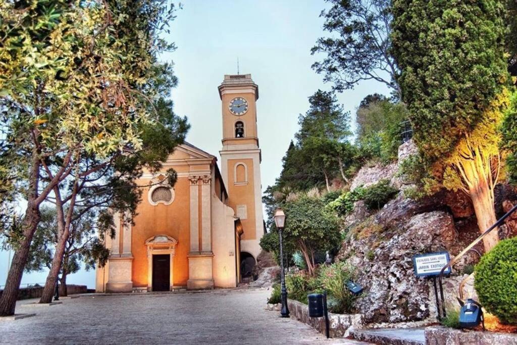 Studio Tout Confort Avec Parking Et Terrasse A Eze Village Exterior photo